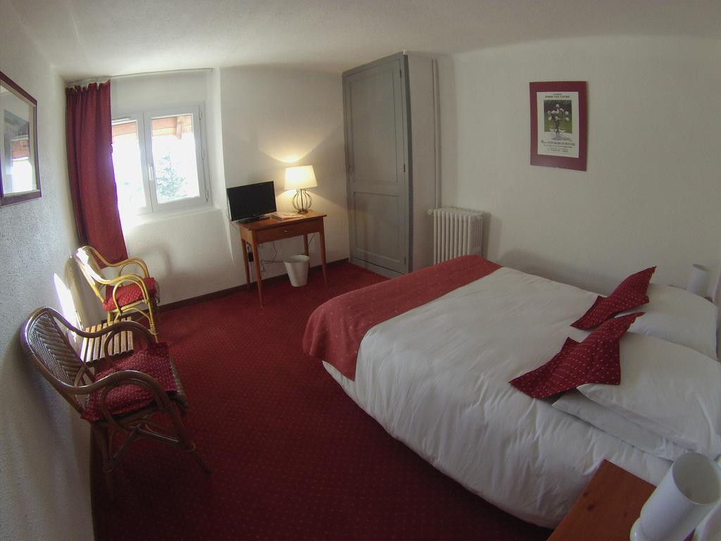L'Auberge Catalane Latour-de-Carol Rom bilde